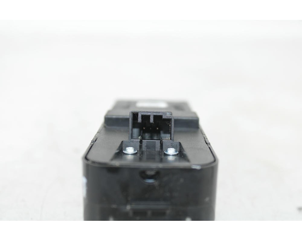 Recambio de mando elevalunas delantero izquierdo para jaguar xf i (x250) 3.0 d referencia OEM IAM 8X2314540AE/03451000  