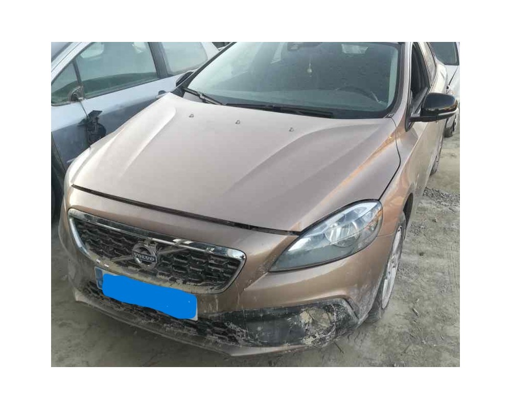 volvo v40 del año 2014