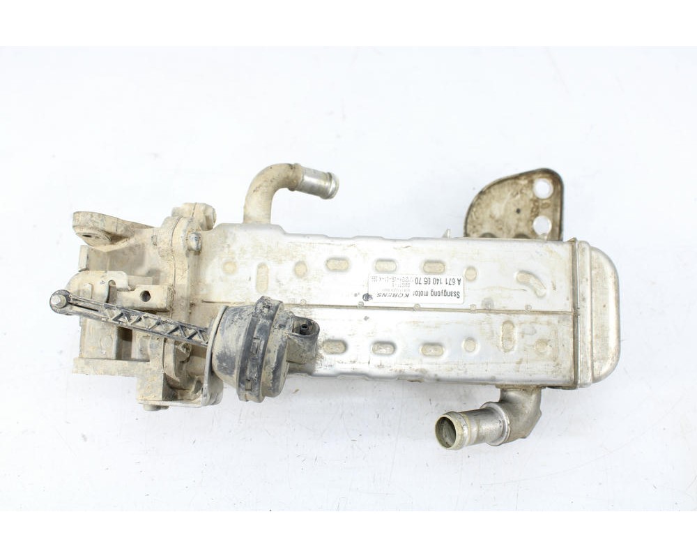 Recambio de enfriador egr para ssangyong rexton w / rexton 2.0 xdi referencia OEM IAM A6711400570  