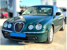 jaguar s-type del año 2000