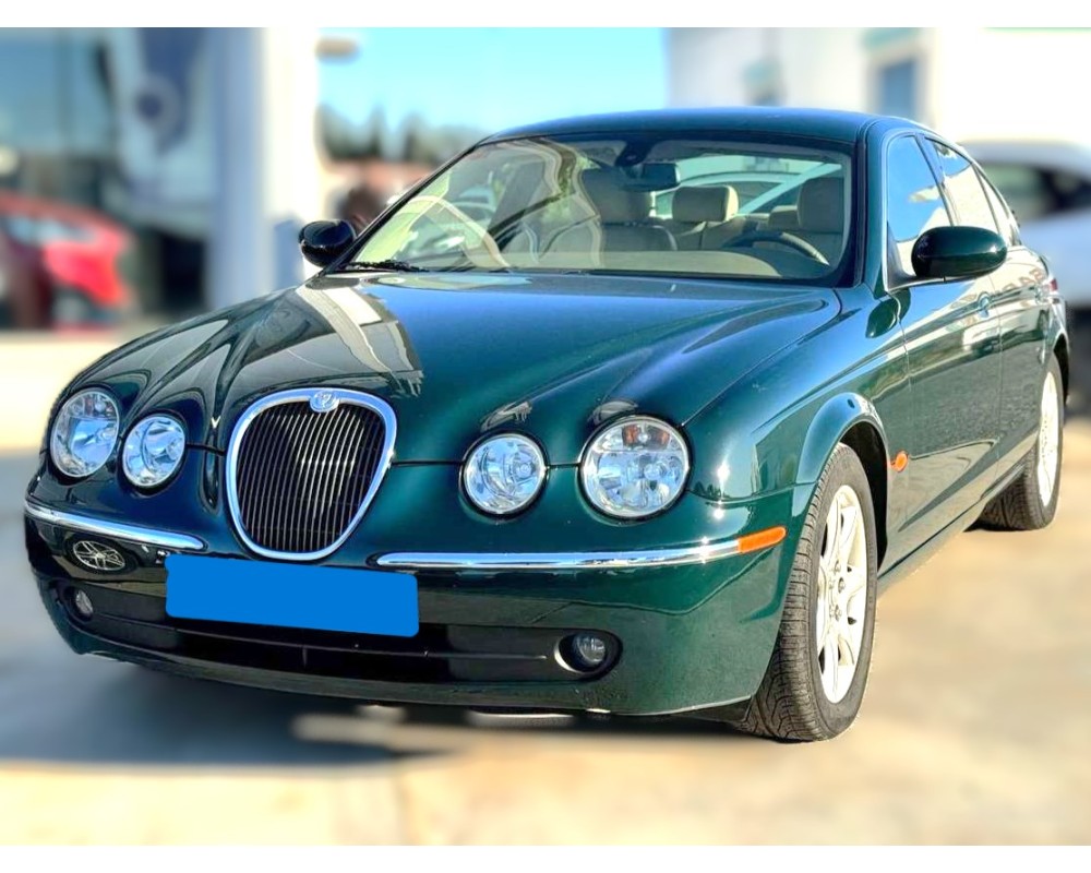 jaguar s-type del año 2000