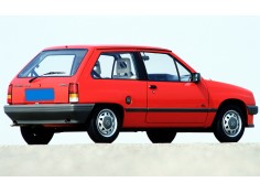 opel corsa a del año 1985