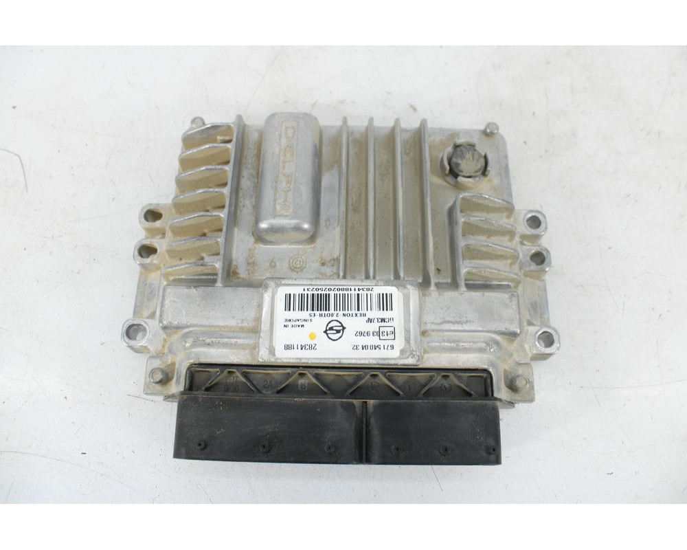 Recambio de centralita motor uce para ssangyong rexton w / rexton 2.0 xdi referencia OEM IAM 6715400432  