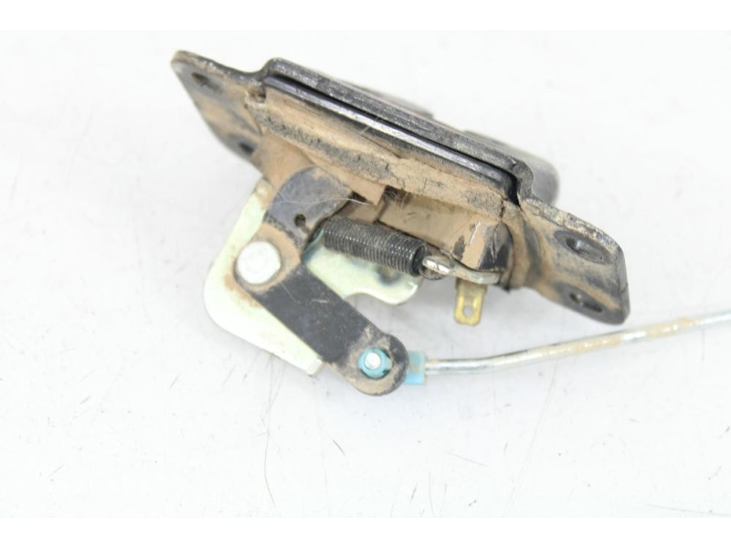 Recambio de cerradura maletero / porton para ssangyong rexton w / rexton 2.0 xdi referencia OEM IAM LYE/NCB  