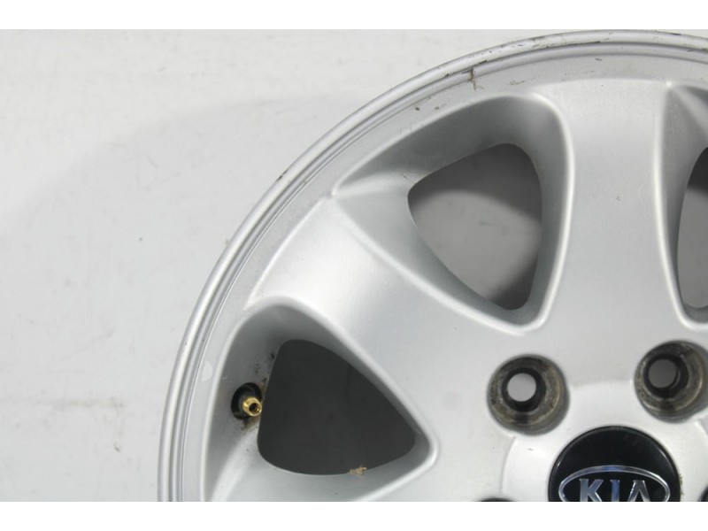 Recambio de llanta para kia carnival ii 2.9 cdri ex referencia OEM IAM K9965C46050/1  
