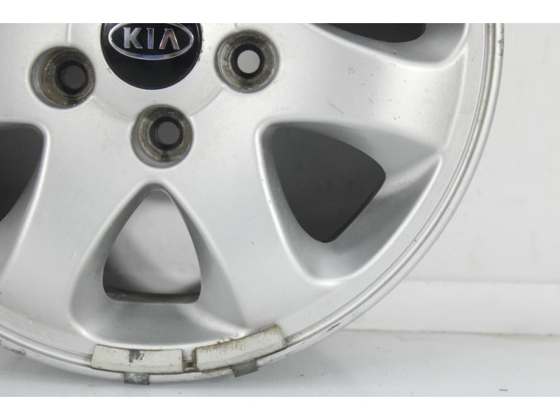 Recambio de llanta para kia carnival ii 2.9 cdri ex referencia OEM IAM K9965C46050/1  