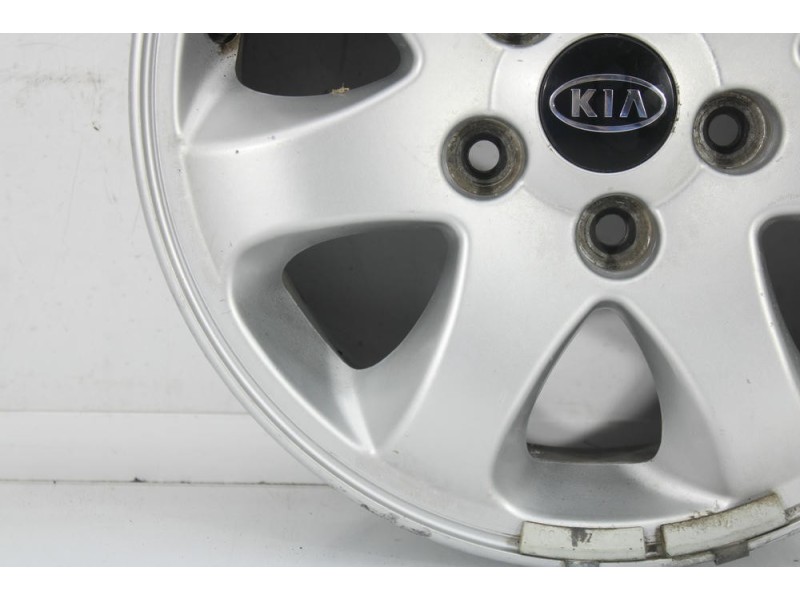 Recambio de llanta para kia carnival ii 2.9 cdri ex referencia OEM IAM K9965C46050/1  