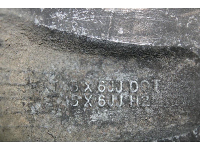 Recambio de llanta para kia carnival ii 2.9 cdri ex referencia OEM IAM K9965C46050/1  