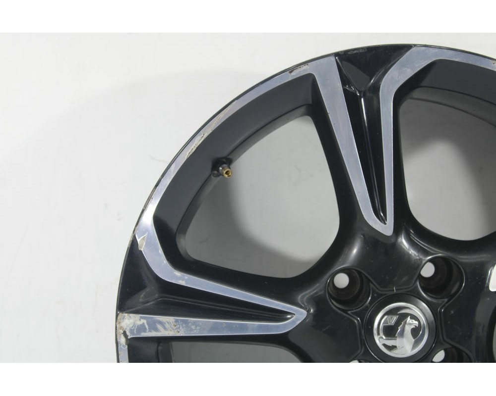 Recambio de llanta para opel corsa f (p2jo) 1.2 (68) referencia OEM IAM 9332281680/4266/1  