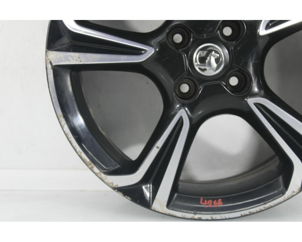 Recambio de llanta para opel corsa f (p2jo) 1.2 (68) referencia OEM IAM 9332281680/4266/1  