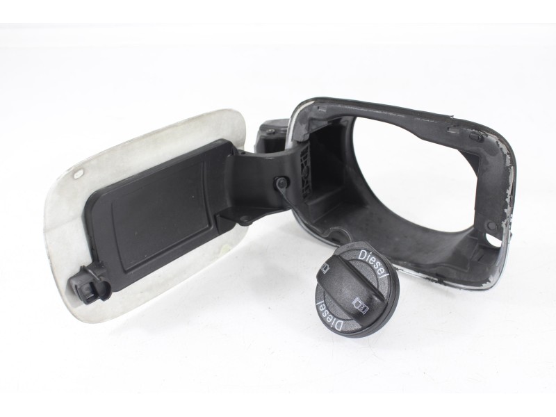 Recambio de tapa exterior combustible para audi a4 b8 (8k2) 2.0 tdi referencia OEM IAM 8K0809999  