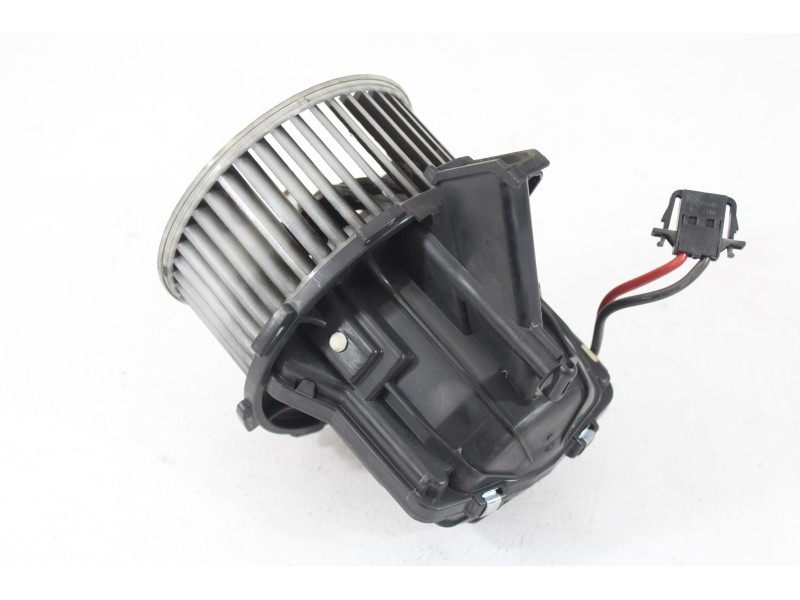 Recambio de ventilador calefaccion para audi a4 b8 (8k2) 2.0 tdi referencia OEM IAM 1J0972752  