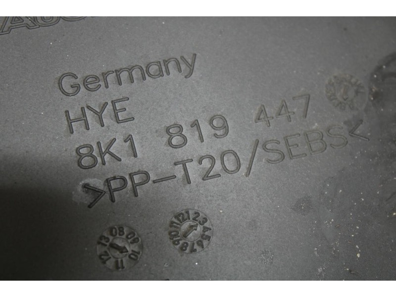 Recambio de torpedo para audi a4 b8 (8k2) 2.0 tdi referencia OEM IAM 8K1819447  