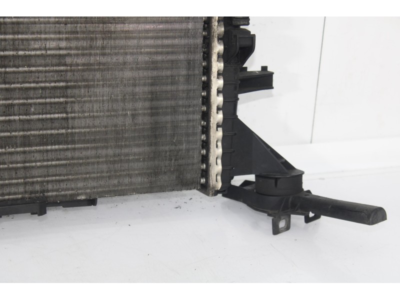 Recambio de radiador agua para audi a4 b8 (8k2) 2.0 tdi referencia OEM IAM 8K0121251R  