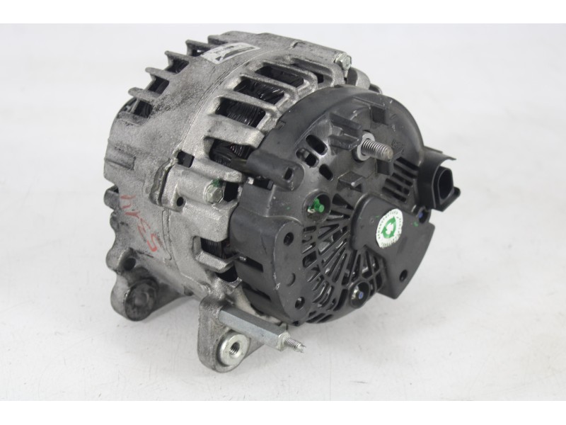 Recambio de alternador para audi a4 b8 (8k2) 2.0 tdi referencia OEM IAM P0A51589  