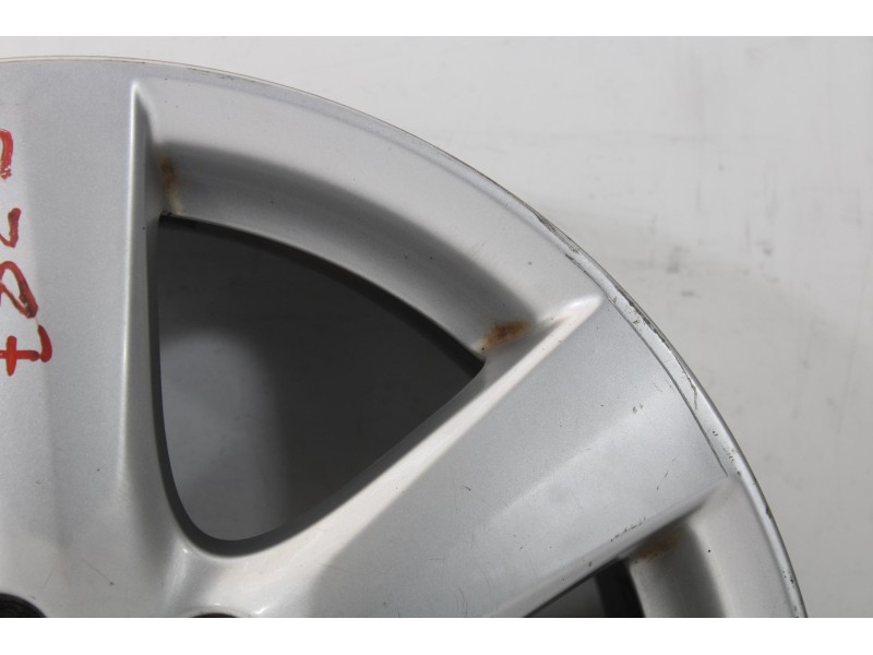 Recambio de llanta para toyota rav 4 iii (_a3_) 2.2 d 4wd (ala30_) referencia OEM IAM 5287/4  