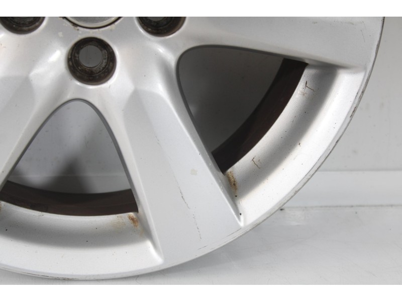 Recambio de llanta para toyota rav 4 iii (_a3_) 2.2 d 4wd (ala30_) referencia OEM IAM 5287/3  