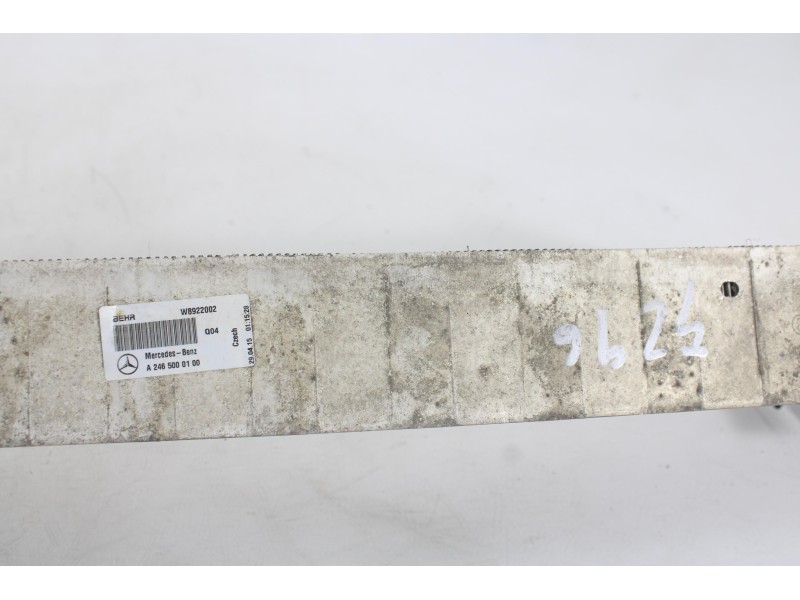 Recambio de intercooler para mercedes-benz cla coupé (c117) cla 180 (117.342) referencia OEM IAM A2465000100  