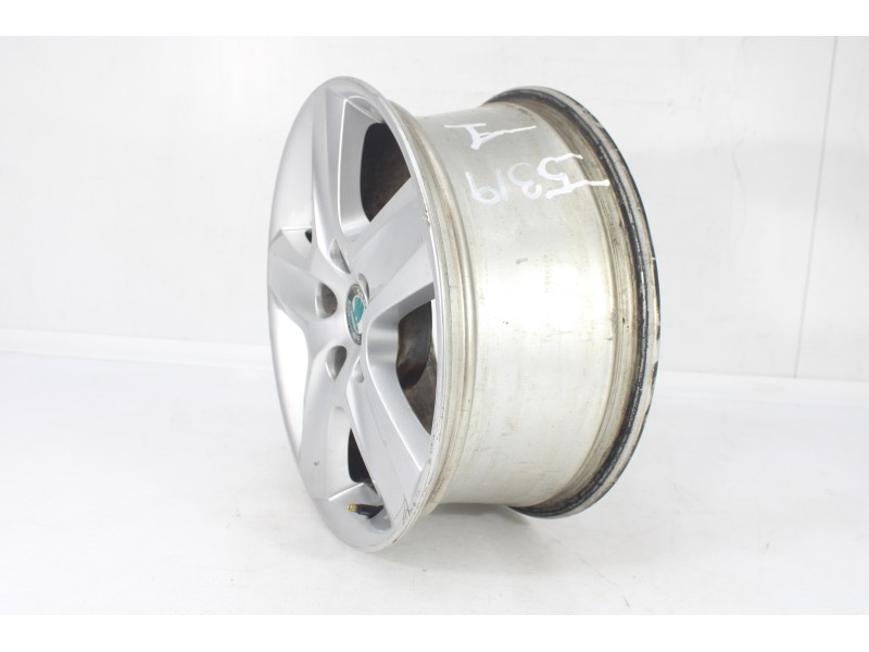 Recambio de llanta para skoda superb i (3u4) 1.9 tdi referencia OEM IAM 3U06010255319/1  