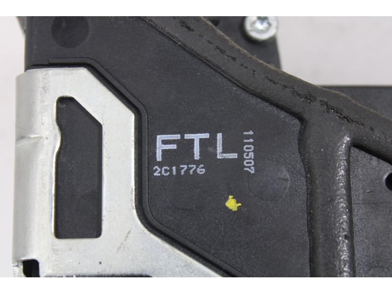 Recambio de cerradura puerta delantera izquierda para bmw 3 (e90) 320 d referencia OEM IAM 7059967  