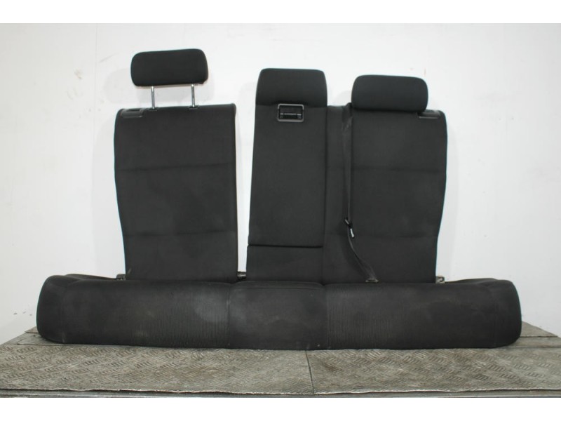 Recambio de asientos traseros para bmw x3 (e83) 2.0 d referencia OEM IAM   