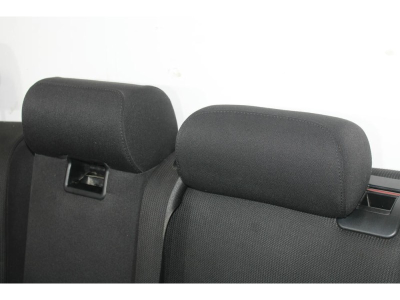 Recambio de asientos traseros para bmw x3 (e83) 2.0 d referencia OEM IAM   