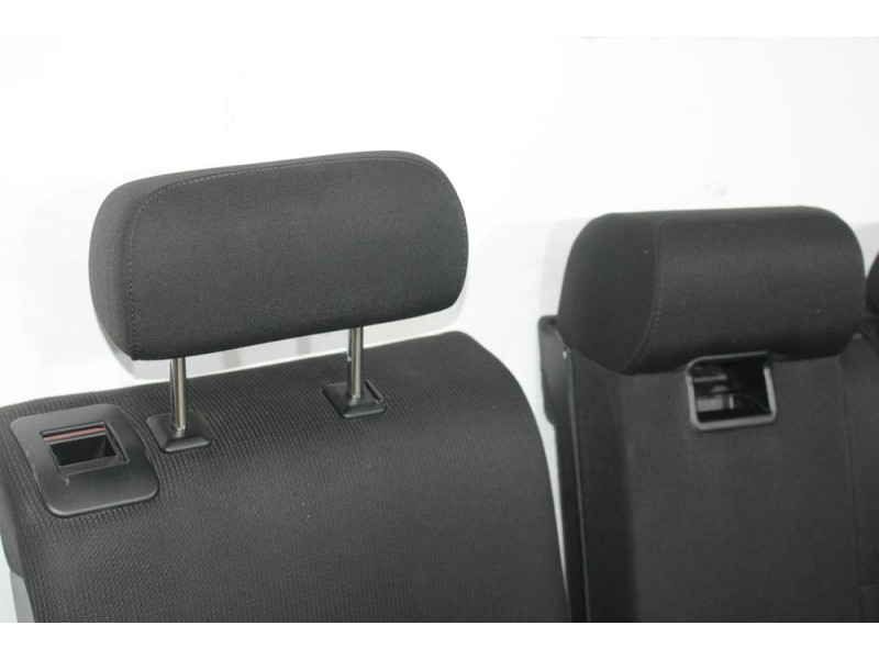 Recambio de asientos traseros para bmw x3 (e83) 2.0 d referencia OEM IAM   