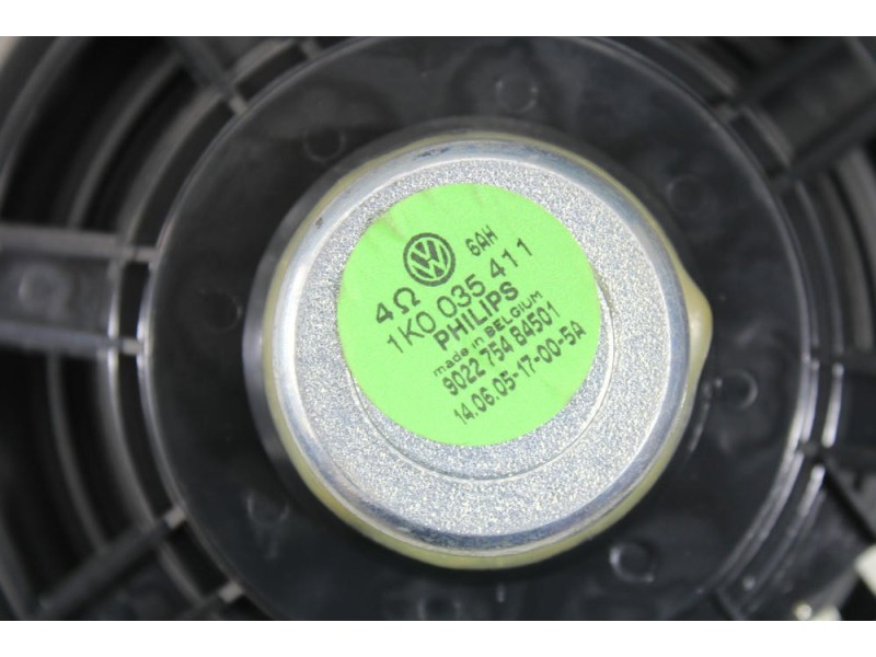 Recambio de guarnecido puerta delantera derecha para volkswagen golf v (1k1) 1.9 tdi referencia OEM IAM 5M1868110  