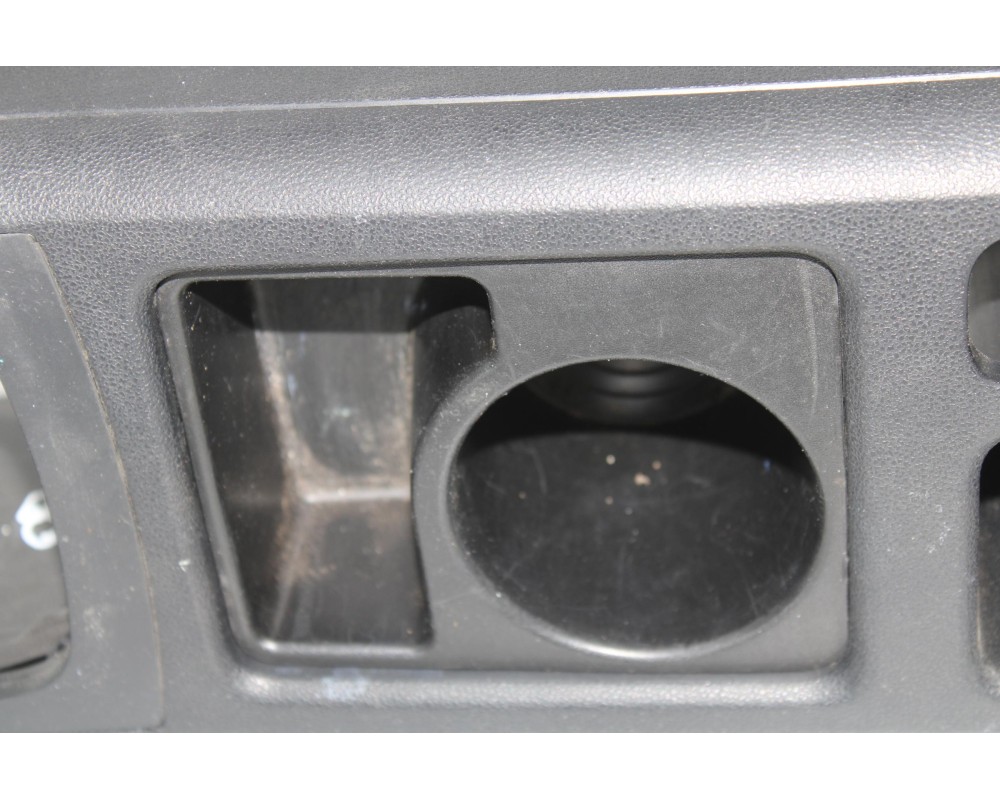 Recambio de apoyabrazos central para mercedes-benz clase a (w169) a 180 cdi a-edition referencia OEM IAM A1696800350  