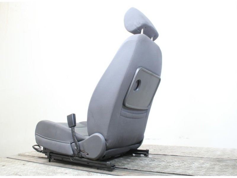 Recambio de asiento delantero derecho para volkswagen golf v (1k1) 1.9 tdi referencia OEM IAM   