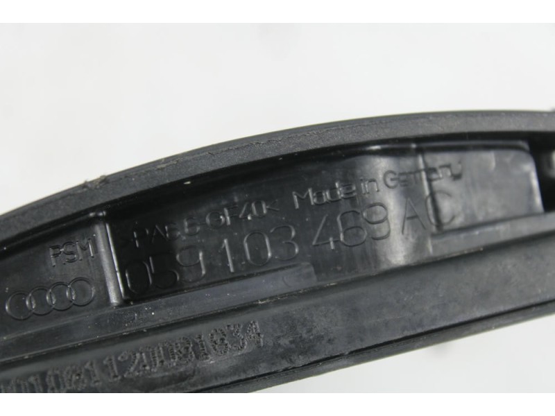 Recambio de tapa balancines para audi a5 coupe (8t) 2.7 tdi referencia OEM IAM 059103469AC  