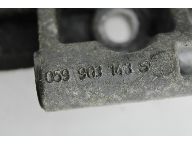 Recambio de soporte alternador para audi a5 coupe (8t) 2.7 tdi referencia OEM IAM 059903143S  