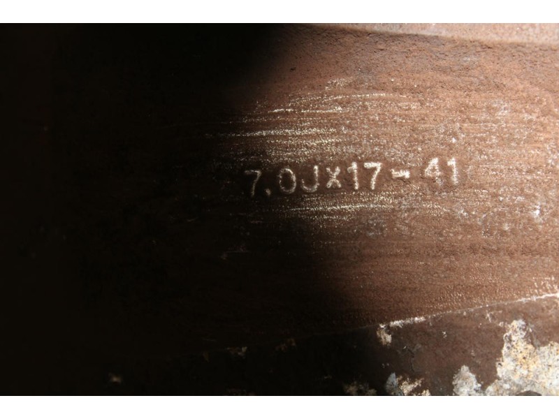 Recambio de llanta para kia sorento ii (xm) 2.2 crdi 4wd referencia OEM IAM 629102P170  /2  