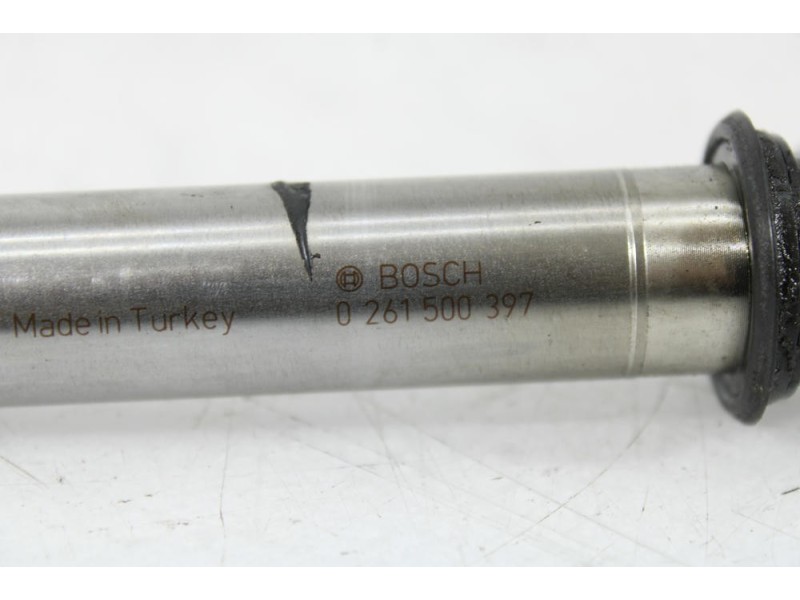 Recambio de inyector para mercedes-benz clase cla (w117) cla 180 (117.342) referencia OEM IAM A2560700187  