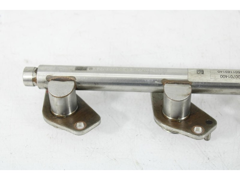 Recambio de rampa inyectora para mercedes-benz clase cla (w117) cla 180 (117.342) referencia OEM IAM A2700701400  