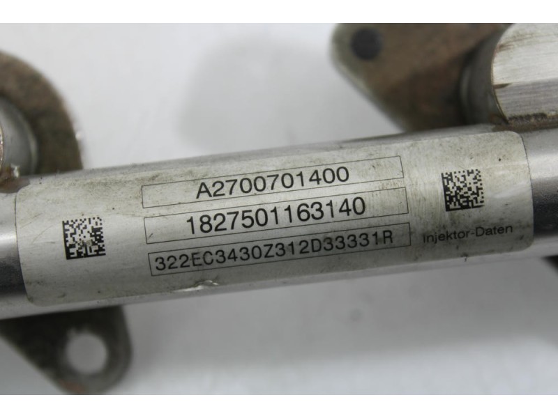 Recambio de rampa inyectora para mercedes-benz clase cla (w117) cla 180 (117.342) referencia OEM IAM A2700701400  