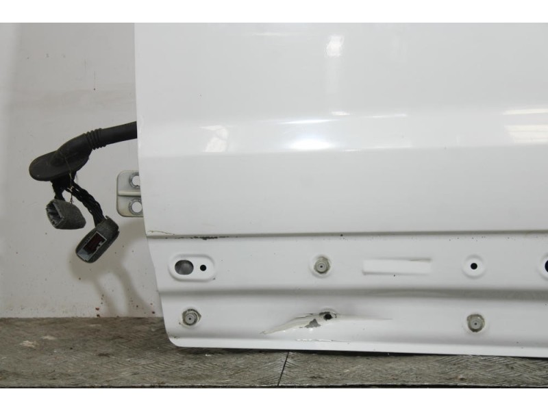 Recambio de puerta delantera izquierda para land rover range rover evoque (l538) 2.2 d referencia OEM IAM   