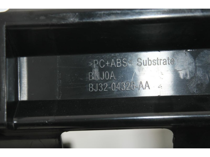 Recambio de consola central para land rover range rover evoque (l538) 2.2 d referencia OEM IAM BJ3204569AA  