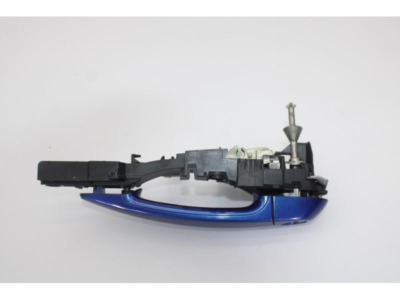 Recambio de maneta exterior delantera derecha para bmw serie 1 berlina (e81/e87) 116d referencia OEM IAM 3318D.D  