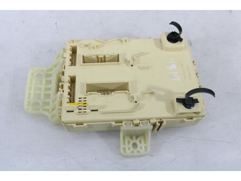 Recambio de caja reles / fusibles para hyundai ix35 (lm, el, elh) 1.7 crdi referencia OEM IAM 919502S741  