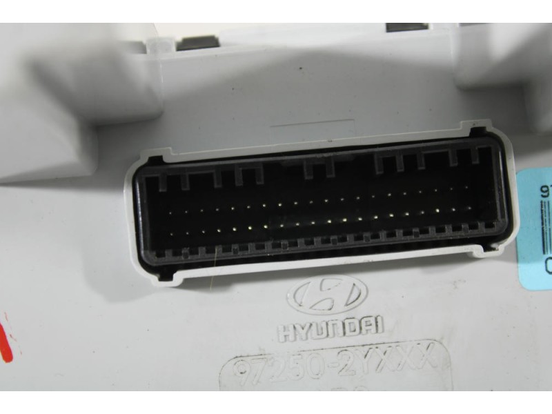 Recambio de mando climatizador para hyundai ix35 (lm, el, elh) 1.7 crdi referencia OEM IAM 972502Y700TJN  