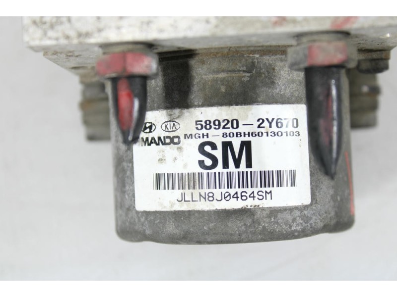 Recambio de abs para hyundai ix35 (lm, el, elh) 1.7 crdi referencia OEM IAM 589202Y670  