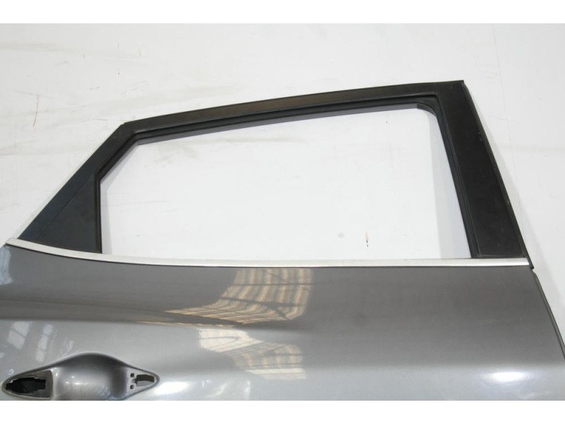 Recambio de puerta trasera derecha para hyundai ix35 (lm, el, elh) 1.7 crdi referencia OEM IAM   