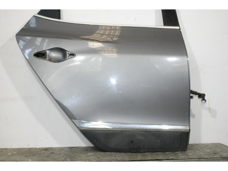 Recambio de puerta trasera derecha para hyundai ix35 (lm, el, elh) 1.7 crdi referencia OEM IAM   