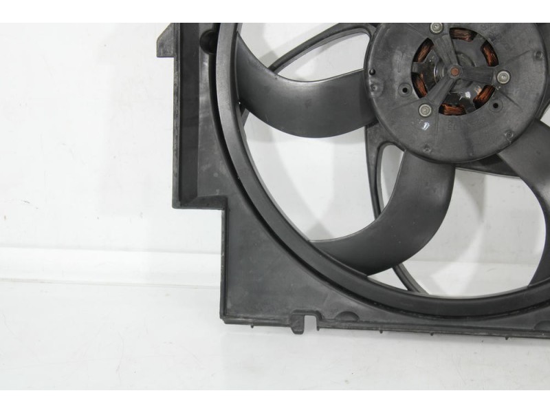 Recambio de electroventilador para bmw 3 (e90) 320 d referencia OEM IAM 1742778890612  
