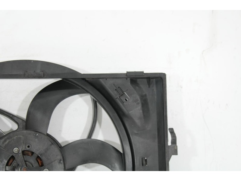 Recambio de electroventilador para bmw 3 (e90) 320 d referencia OEM IAM 1742778890612  