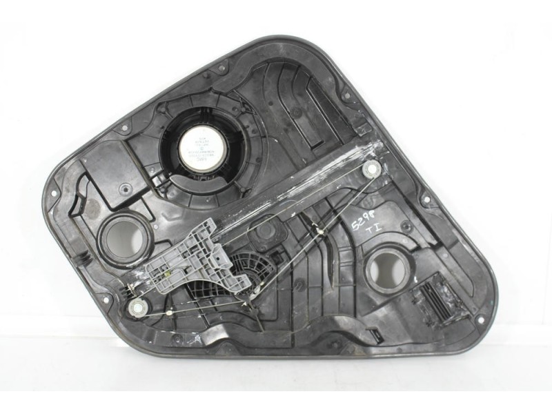 Recambio de elevalunas trasero izquierdo para hyundai tucson (tl, tle) 1.7 crdi referencia OEM IAM 9215000100 / 83450D7000  