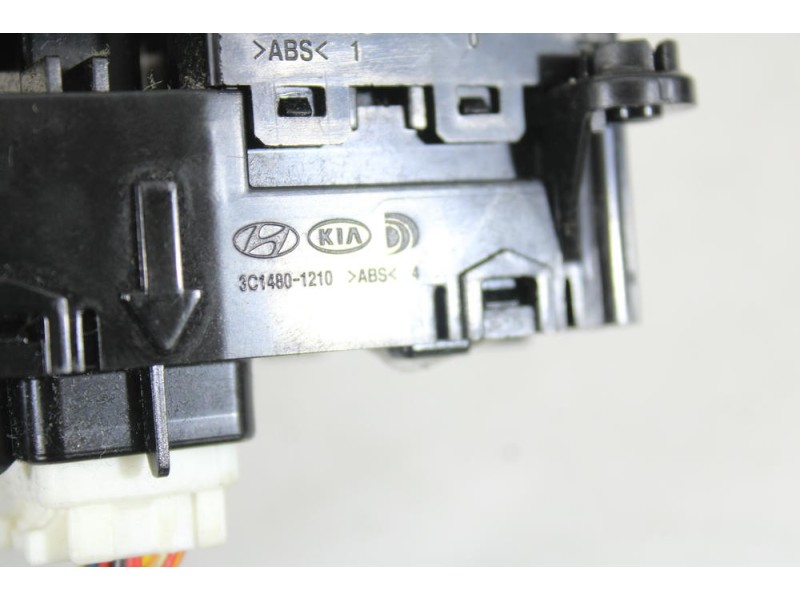 Recambio de mando retrovisor para hyundai tucson (tl, tle) 1.7 crdi referencia OEM IAM 93573D3100  