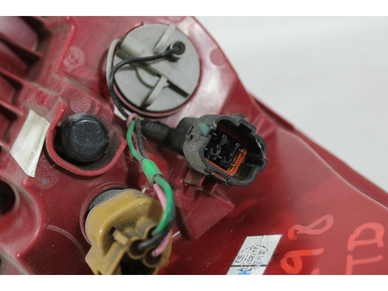 Recambio de piloto trasero derecho para hyundai tucson (tl, tle) 1.7 crdi referencia OEM IAM 92402D31 / 92402D71  