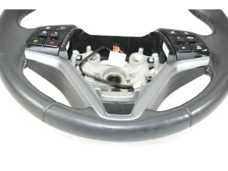 Recambio de volante para hyundai tucson (tl, tle) 1.7 crdi referencia OEM IAM 309246981BCHAC / 73205588  